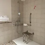 Appart hôtel Batimont Suites&apartments 3*