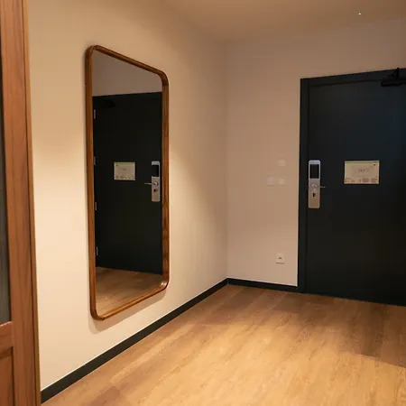 מלון דירות Batimont &