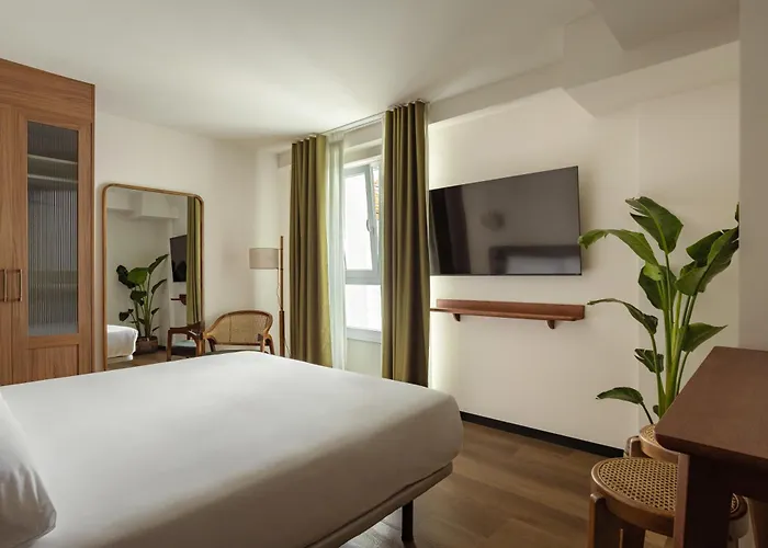 Batimont & Apartahotel 3*