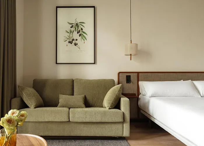 Batimont & Apartahotel 3*