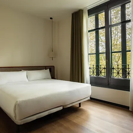 Aparthotel Batimont &