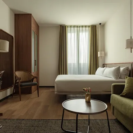 Aparthotel Batimont &