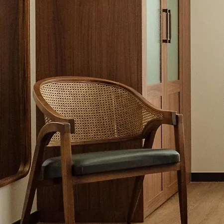 Batimont & Hotel apartamentowy Bilbao