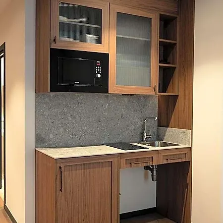 Aparthotel Batimont &