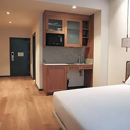 Batimont & 3* Bilbao