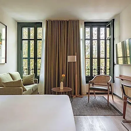 Aparthotel Batimont & 3*
