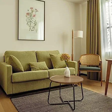 Aparthotel Batimont & Bilbao