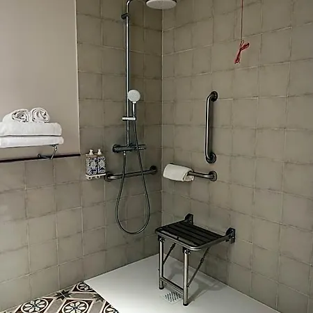 Batimont & Aparthotel