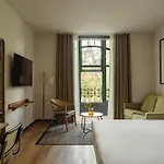 Batimont & Aparthotel