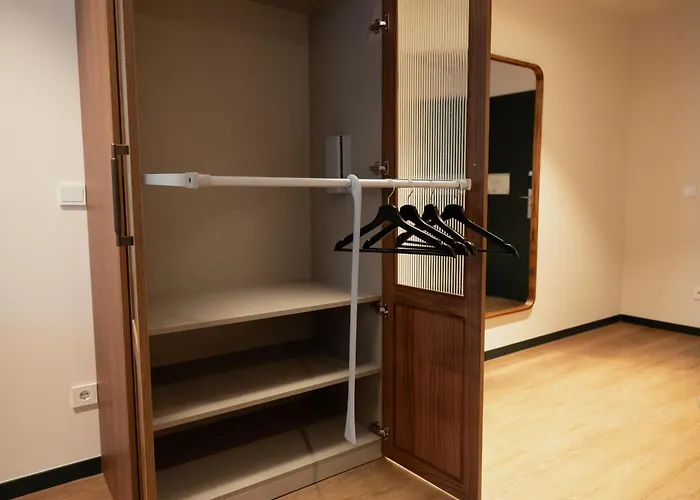 Aparthotel Batimont &