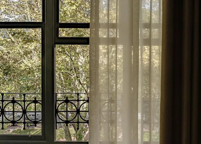 Aparthotel Batimont & Bilbao